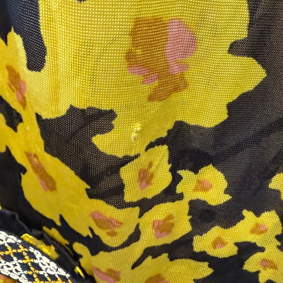 Free People Yellow Black Floral Love
Visitar >
Letter Swing Dress medium - Picture 5 of 11